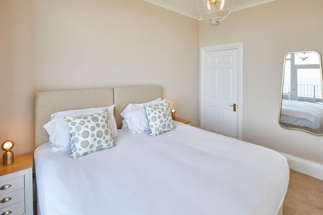 Host & Stay - 4 Metropole Towers Whitby Eksteriør bilde