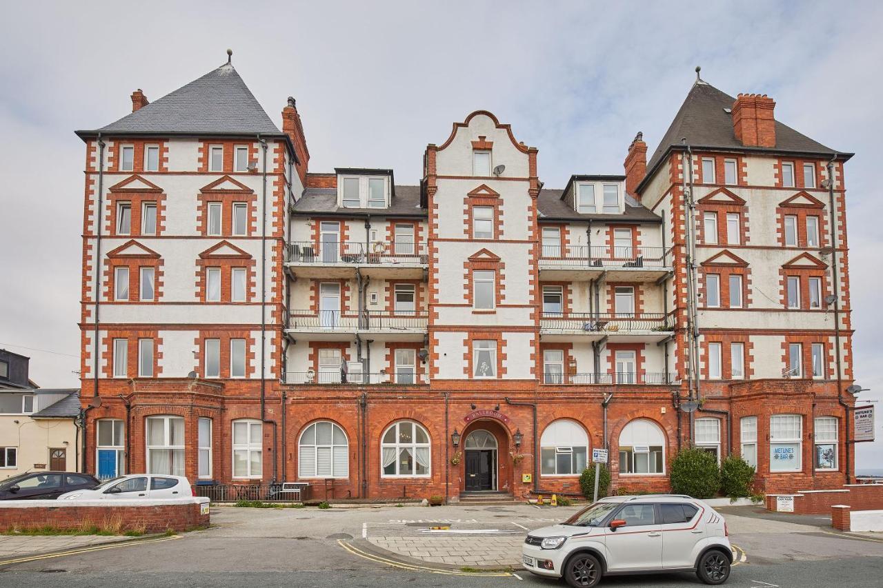 Host & Stay - 4 Metropole Towers Whitby Eksteriør bilde